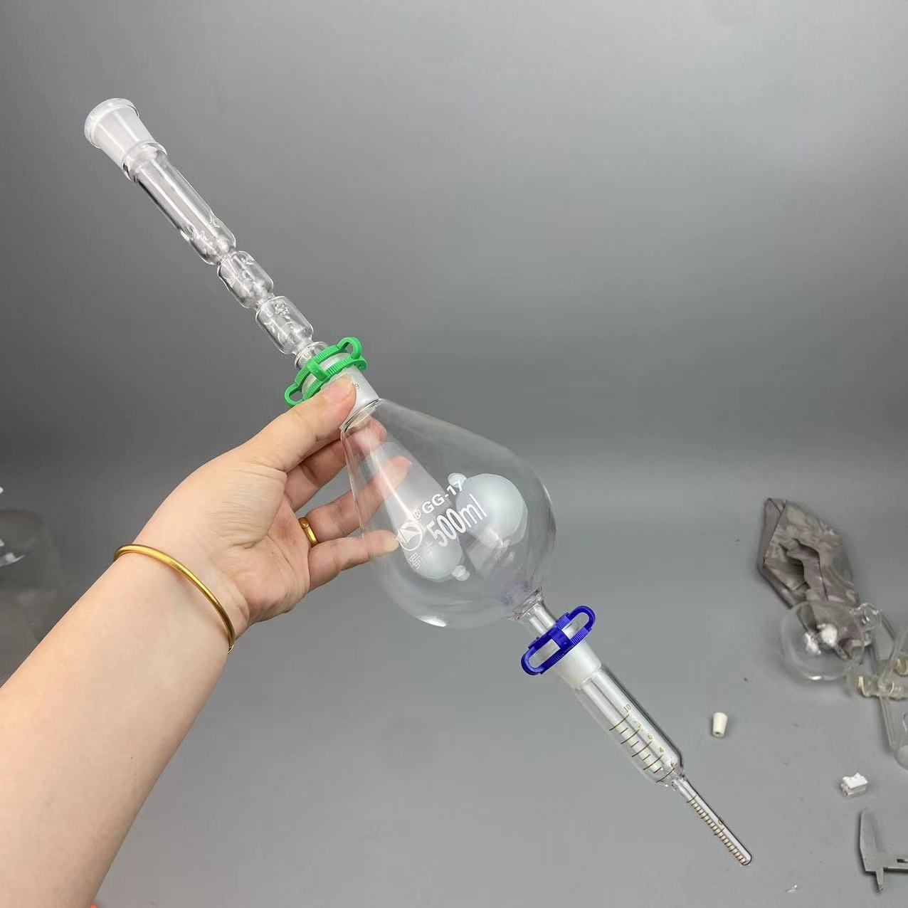 三球施耐德柱