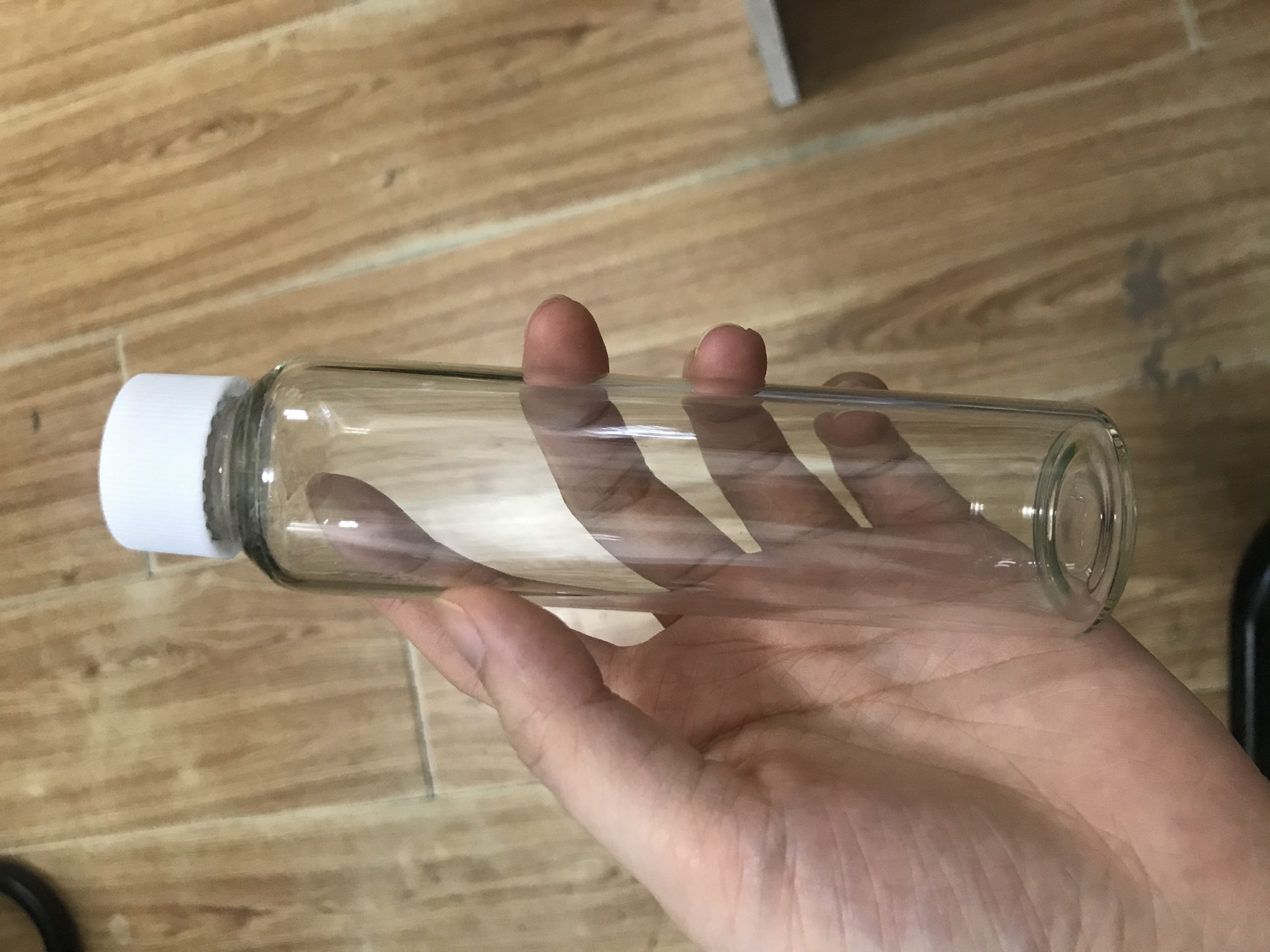 接收瓶